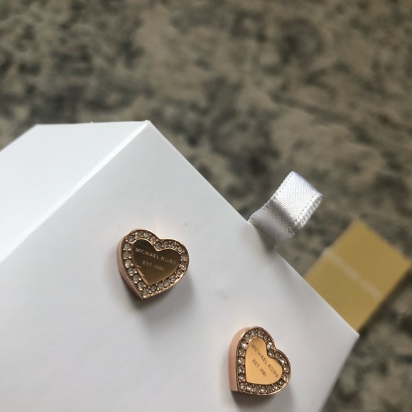Michael Kors Crystal Heart Shaped Logo Studs - Picture 3 of 7